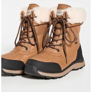 UGG Women’s Adirondack Boot, Size 6.5